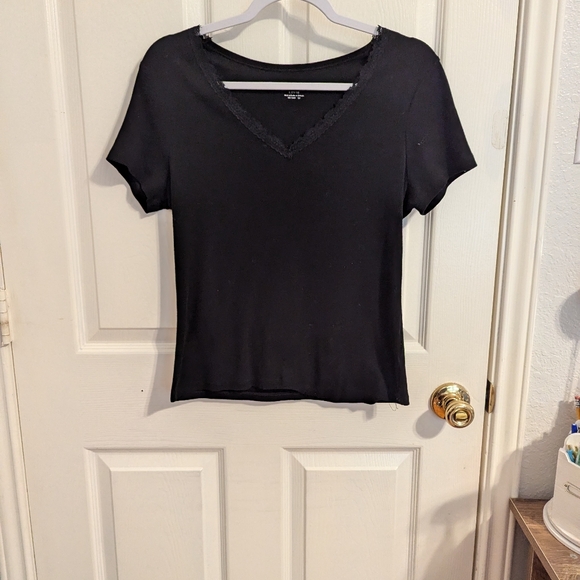 ✨3/$15✨ No Boundaries Women's Top - Picture 2 of 11